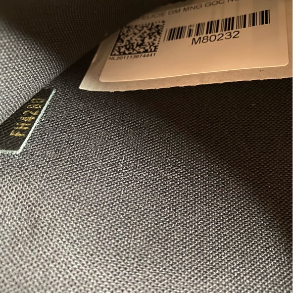 LOUIS VUITTON ♠️♥️ Game On ♥️♣️ Felicie Pochette - Picture 10 of 11